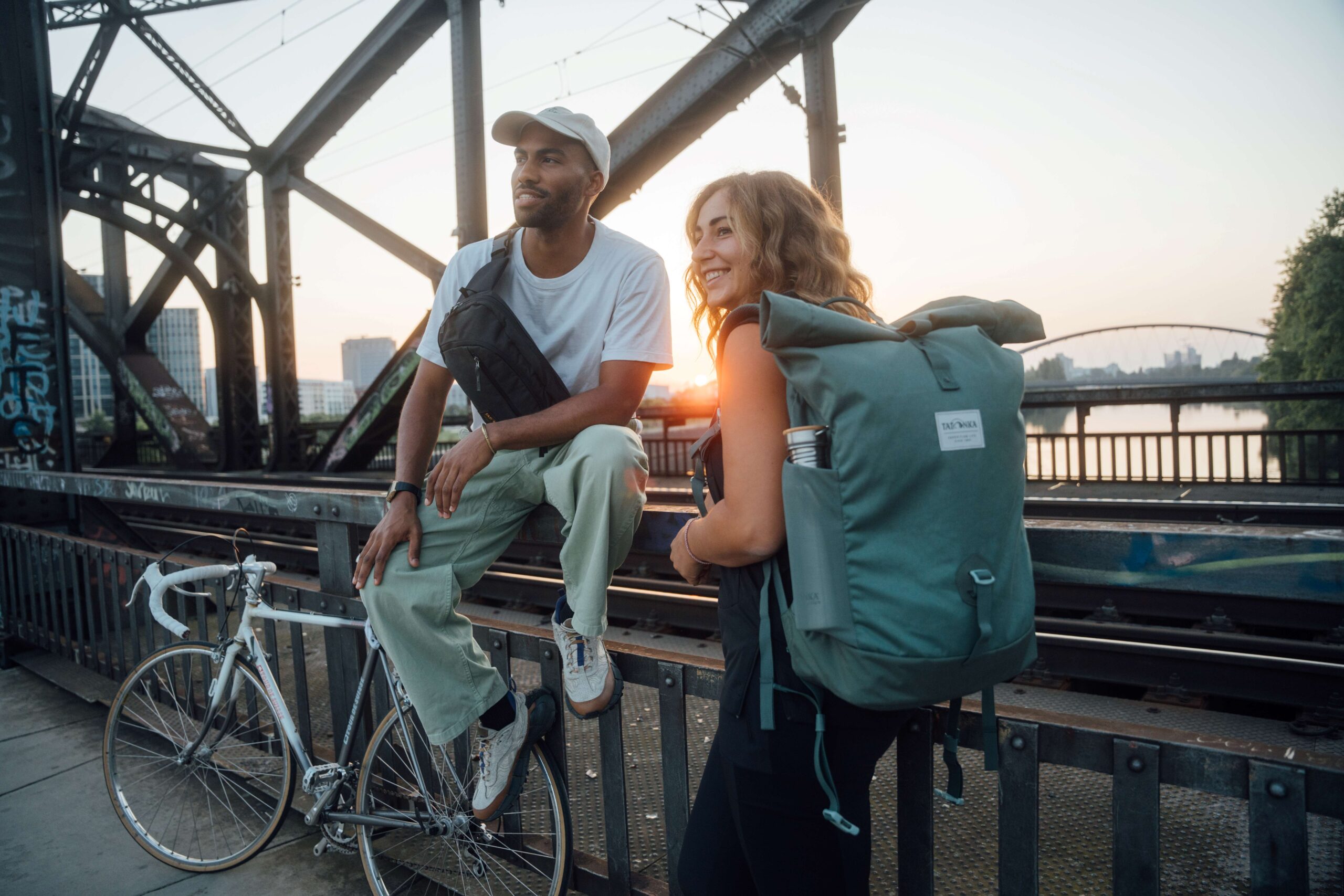 TATONKA_Hip_Sling_Pack_Pack_Kapok_Everyday_00264_low